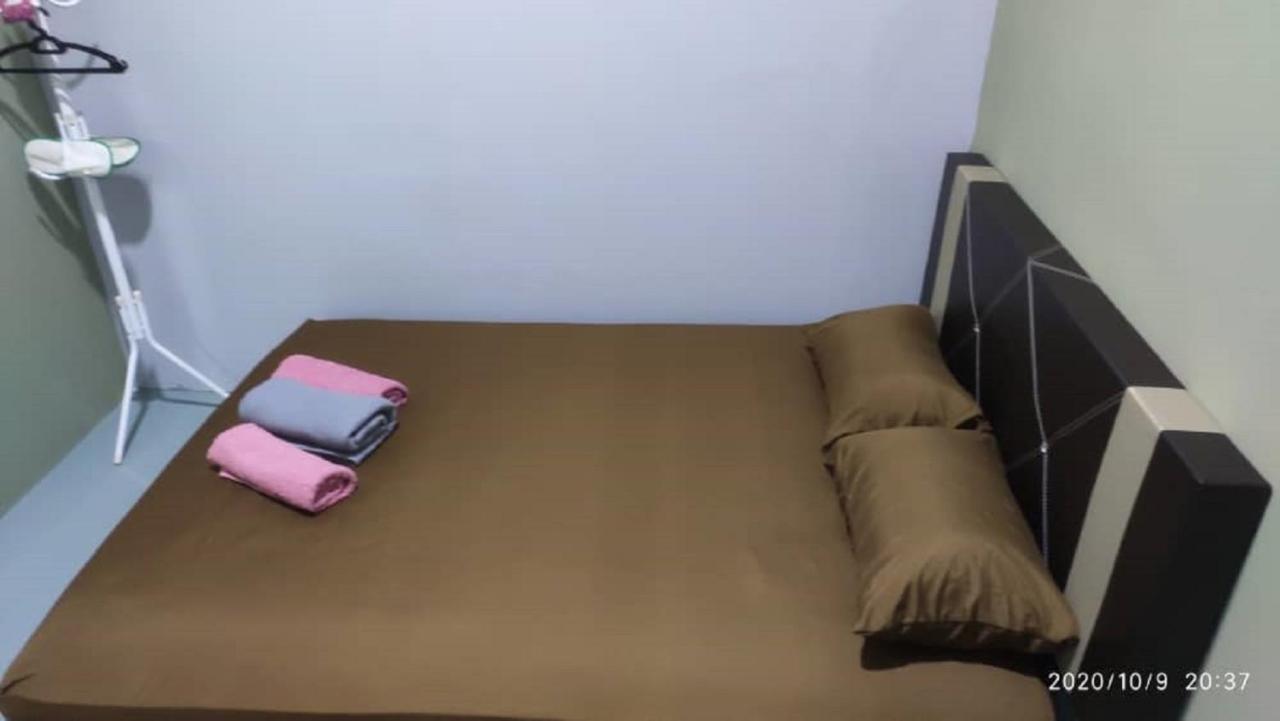 Auberge de jeunesse Ny Tropical Backpackers à Desaru Extérieur photo
